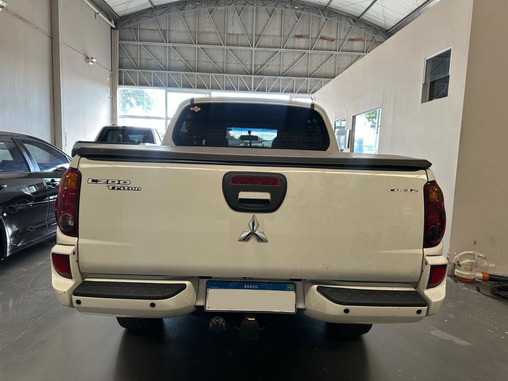 MITSUBISHI L 200 Triton - Foto