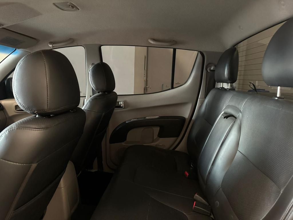 MITSUBISHI L 200 Triton - Foto