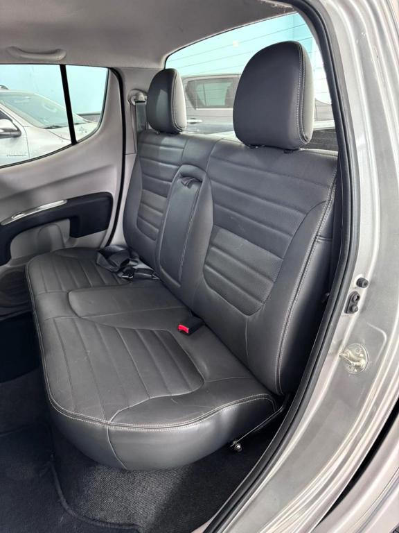 MITSUBISHI L 200 Triton - Foto