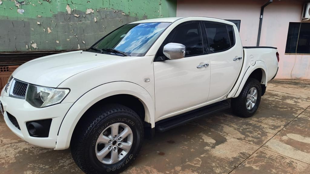 MITSUBISHI L 200 Triton - Foto