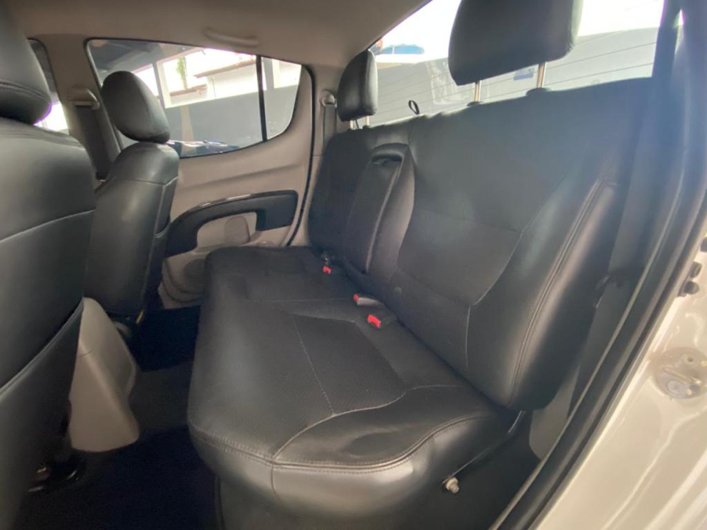 MITSUBISHI L 200 Triton - Foto