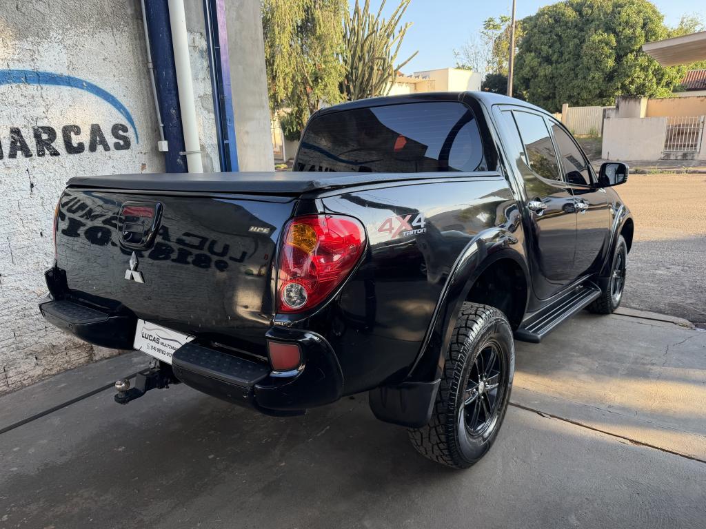 MITSUBISHI L 200 Triton - Foto