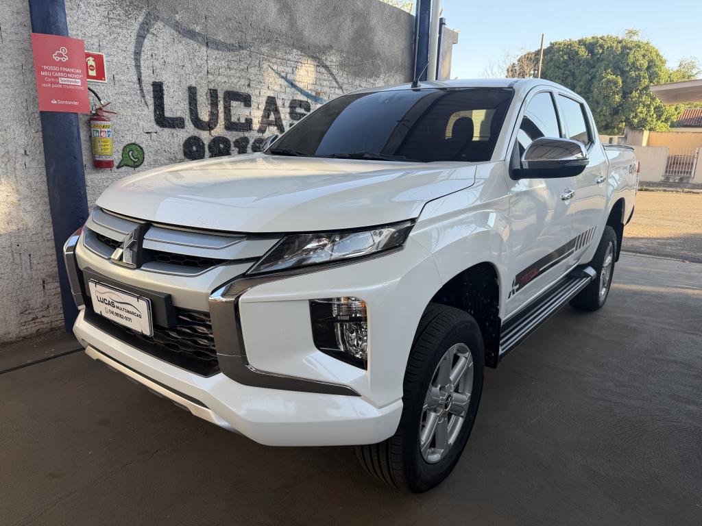 MITSUBISHI L 200 Triton - Foto