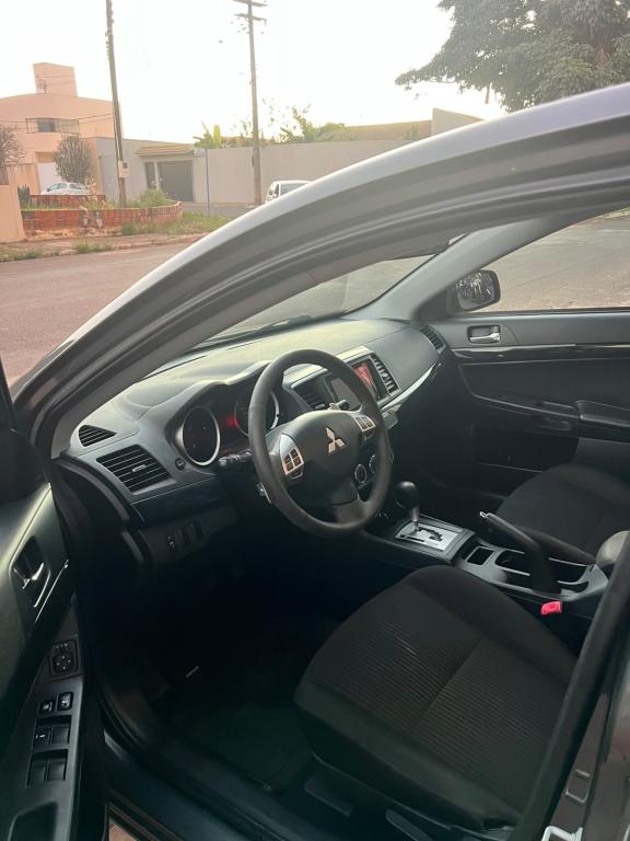 MITSUBISHI Lancer - Foto