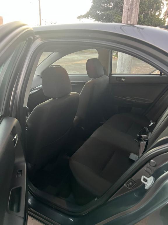 MITSUBISHI Lancer - Foto