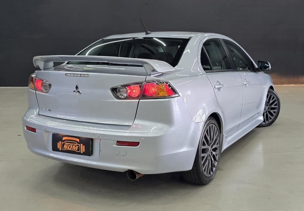 MITSUBISHI Lancer - Foto