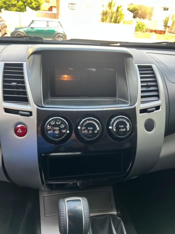 MITSUBISHI Pajero Dakar - Foto