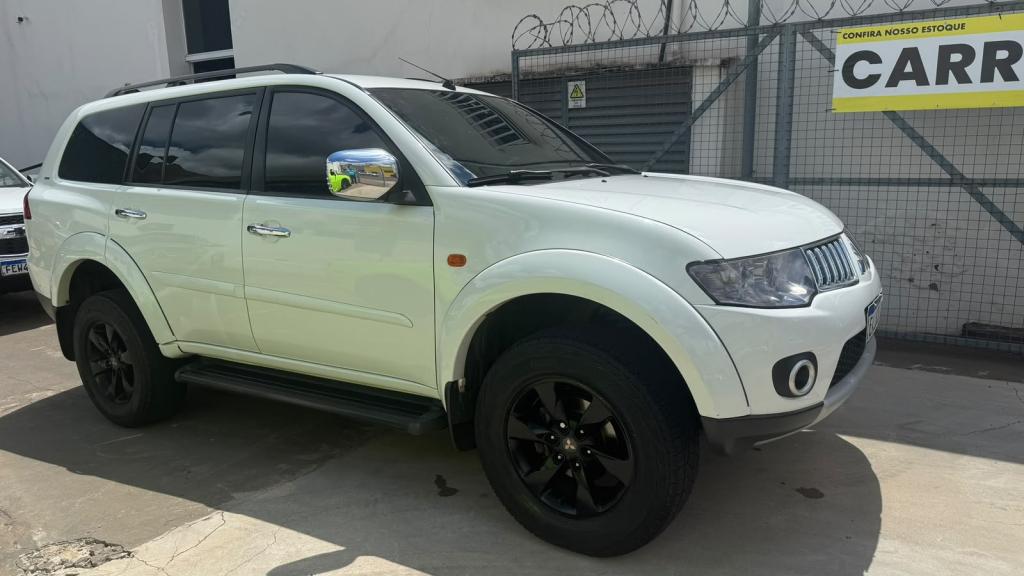 MITSUBISHI Pajero Dakar - Foto