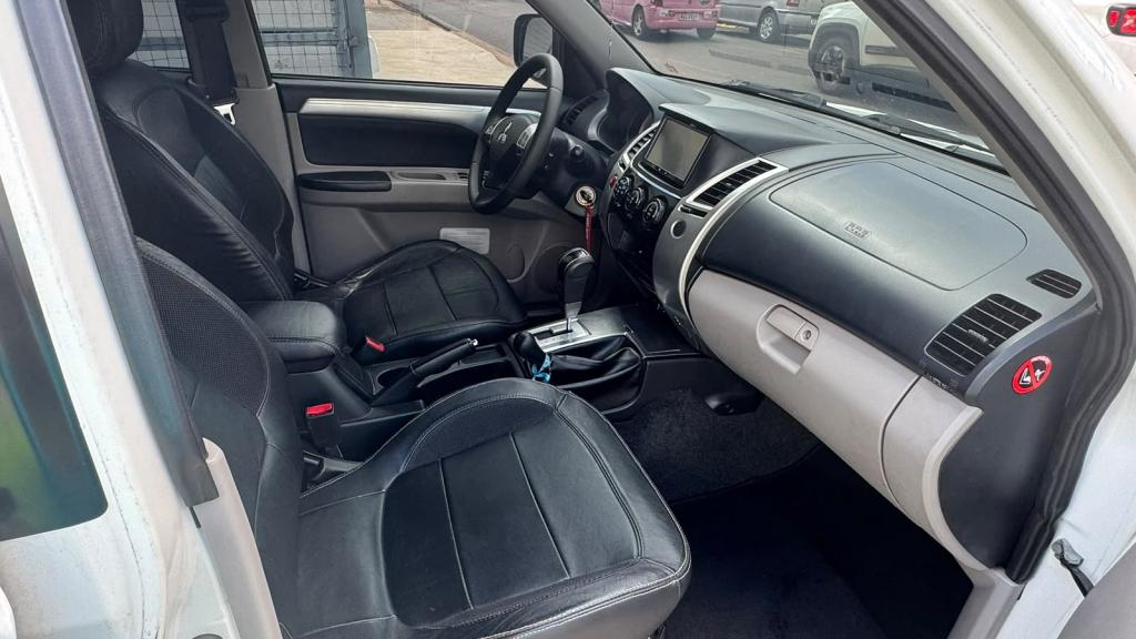 MITSUBISHI Pajero Dakar - Foto