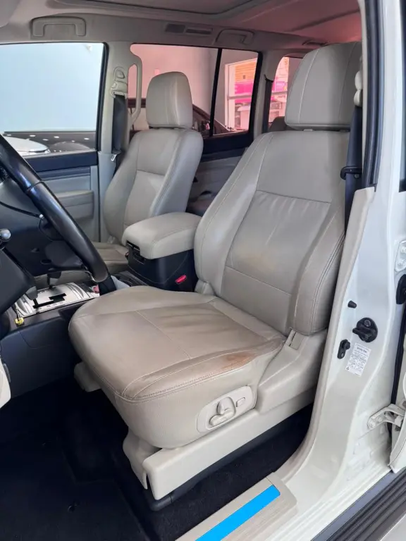 MITSUBISHI Pajero Full - Foto