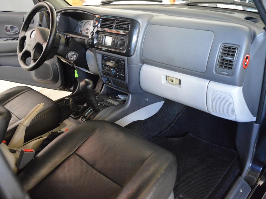 MITSUBISHI Pajero Sport - Foto