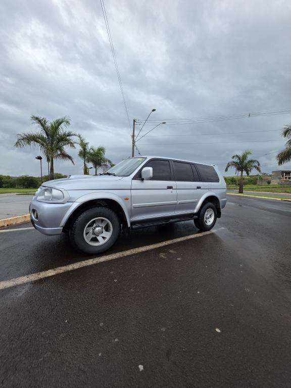 MITSUBISHI Pajero Sport - Foto