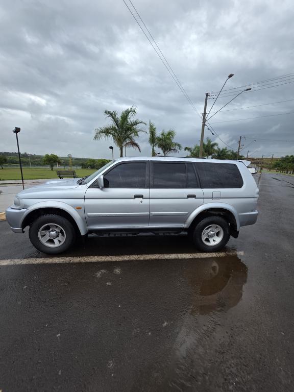 MITSUBISHI Pajero Sport - Foto
