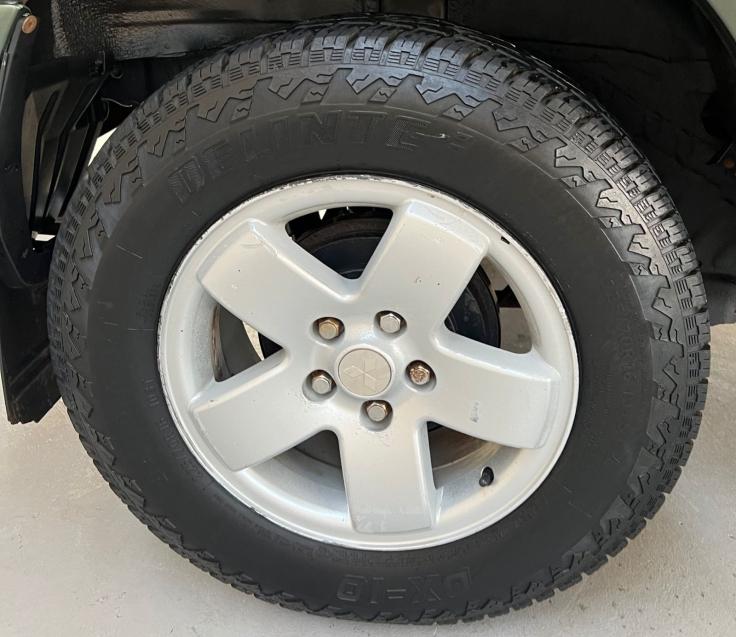 MITSUBISHI Pajero TR4 - Foto