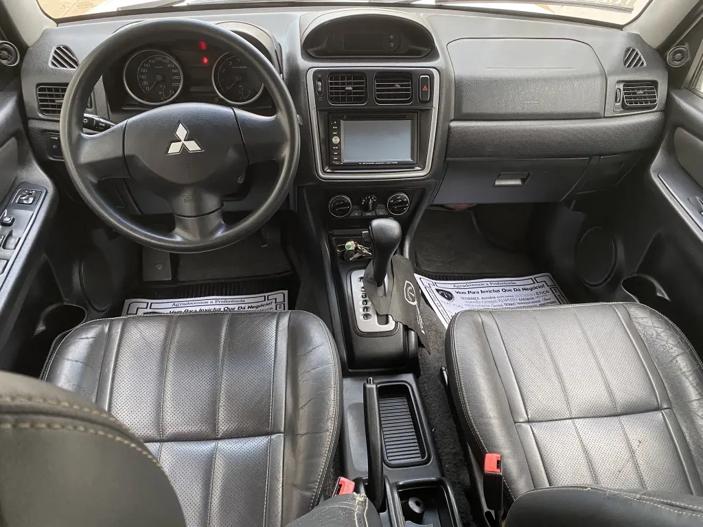 MITSUBISHI Pajero TR4 - Foto