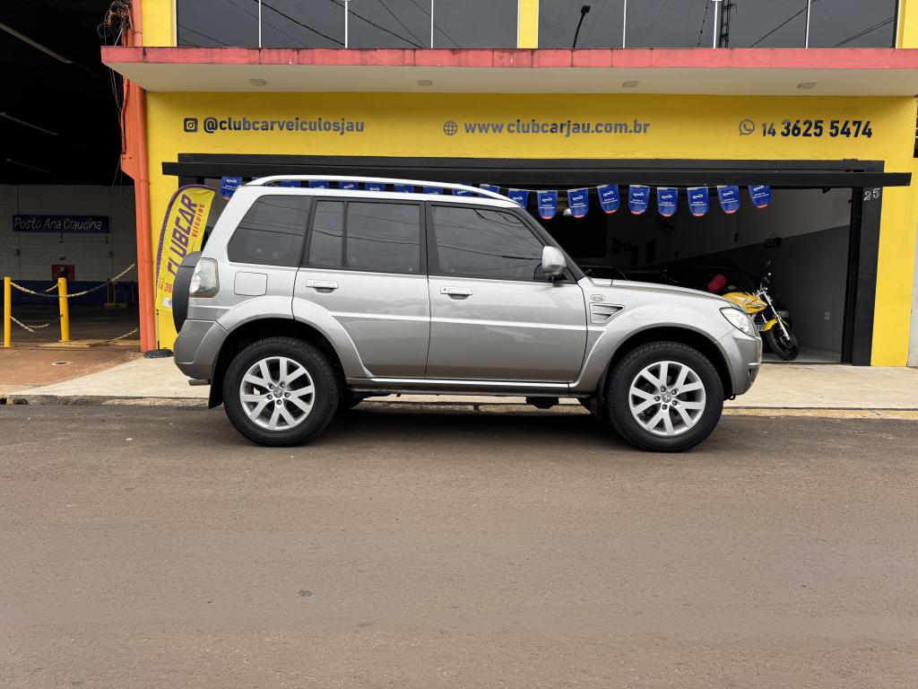 MITSUBISHI Pajero TR4