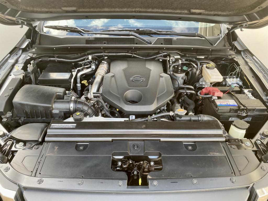 NISSAN Frontier - Foto