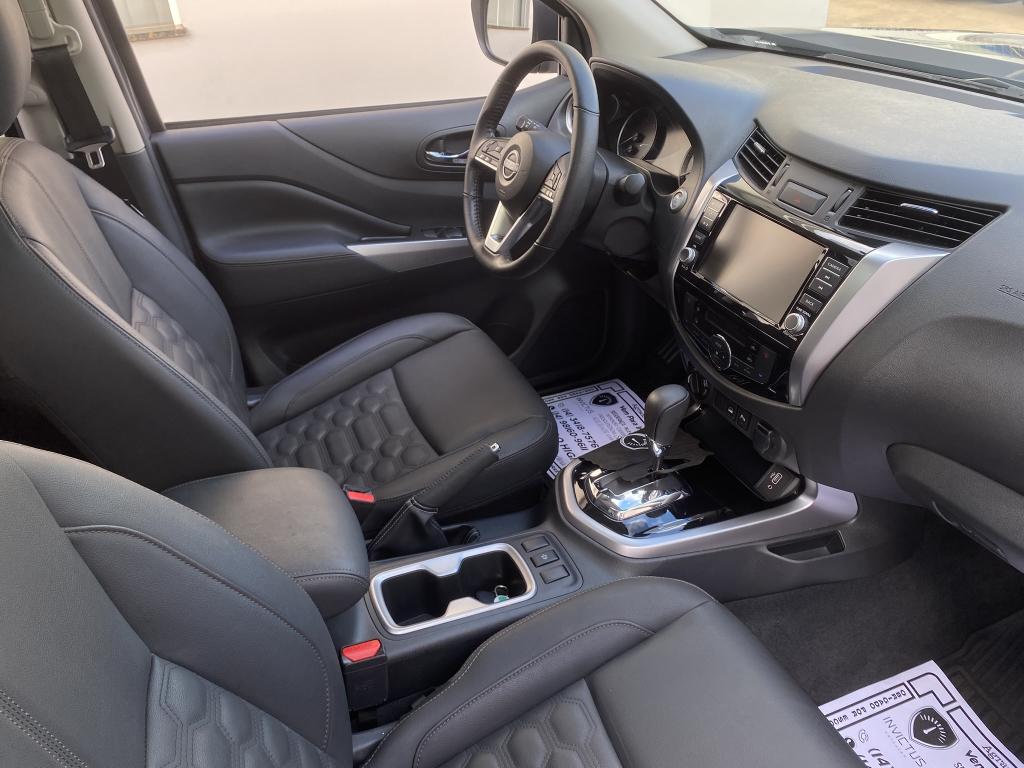 NISSAN Frontier - Foto