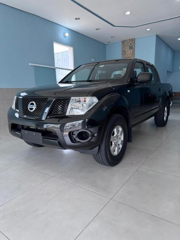 NISSAN Frontier - Foto