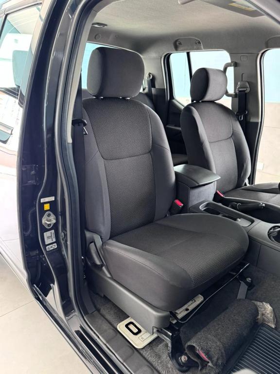 NISSAN Frontier - Foto