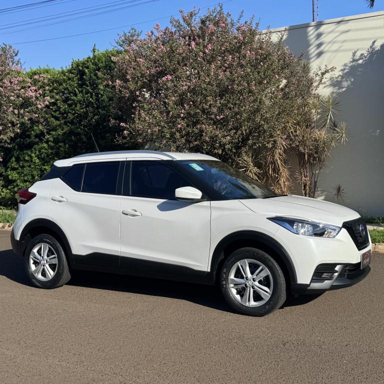 NISSAN Kicks - Foto