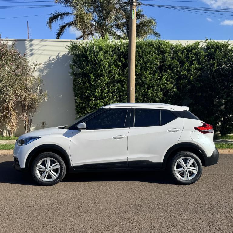 NISSAN Kicks - Foto