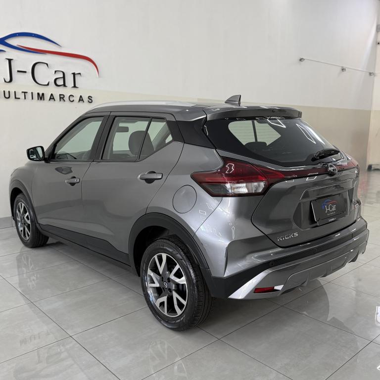 NISSAN Kicks - Foto