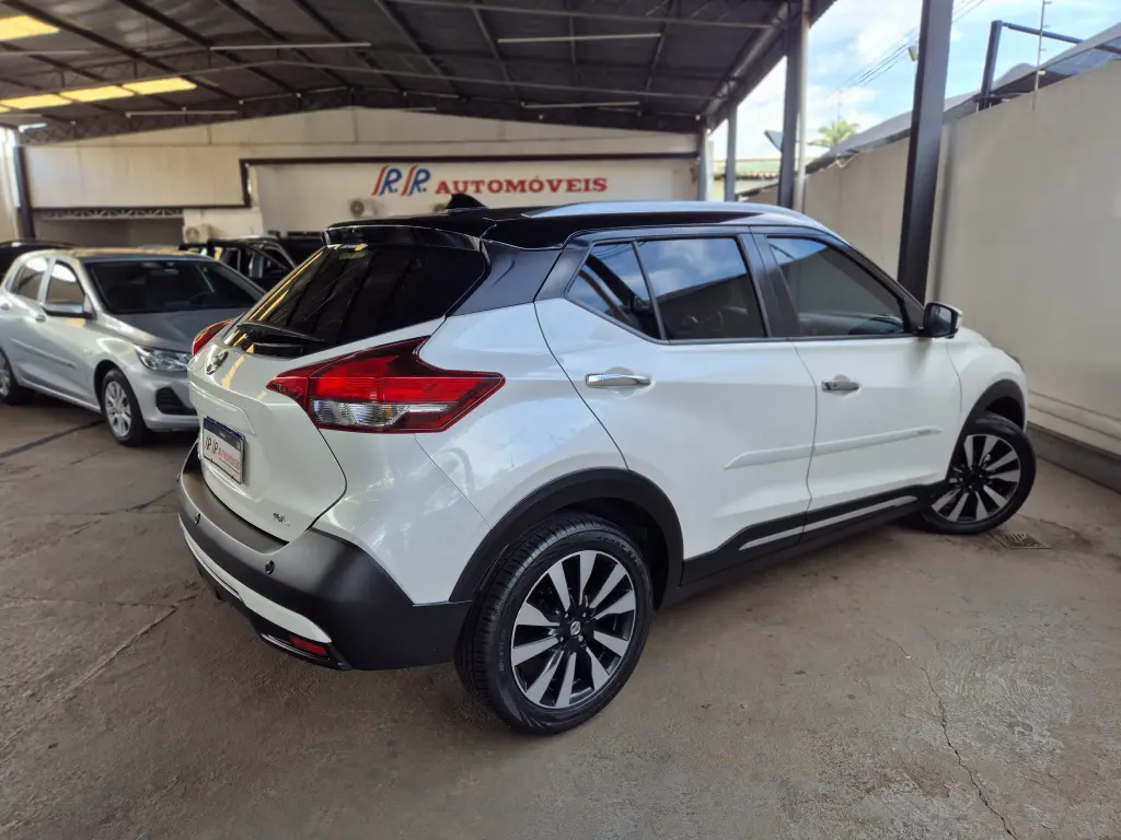 NISSAN Kicks - Foto