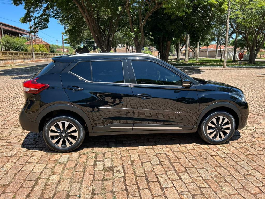 NISSAN Kicks - Foto