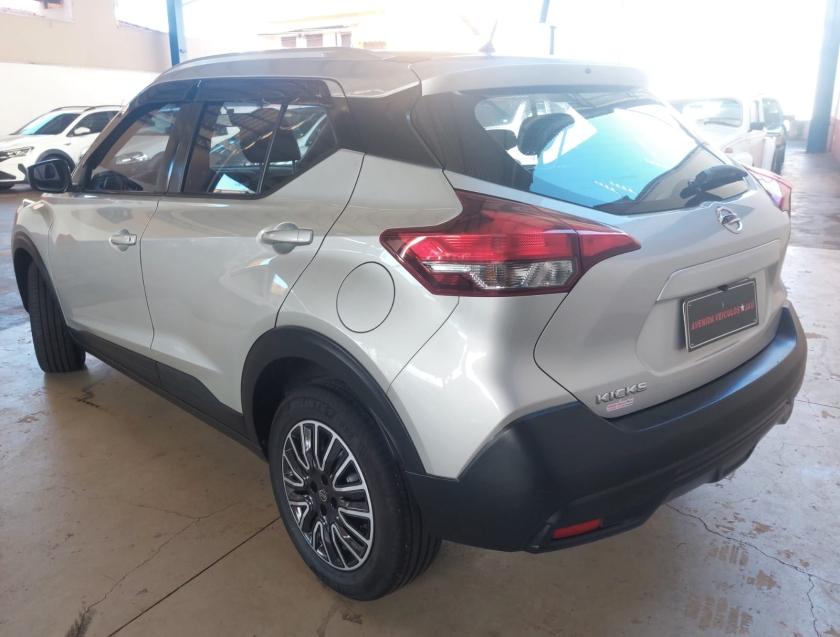 NISSAN Kicks - Foto