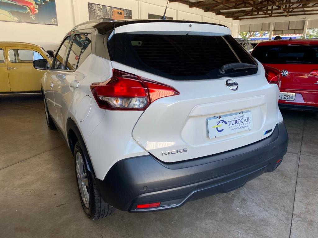 NISSAN Kicks - Foto