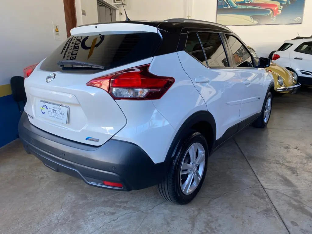 NISSAN Kicks - Foto