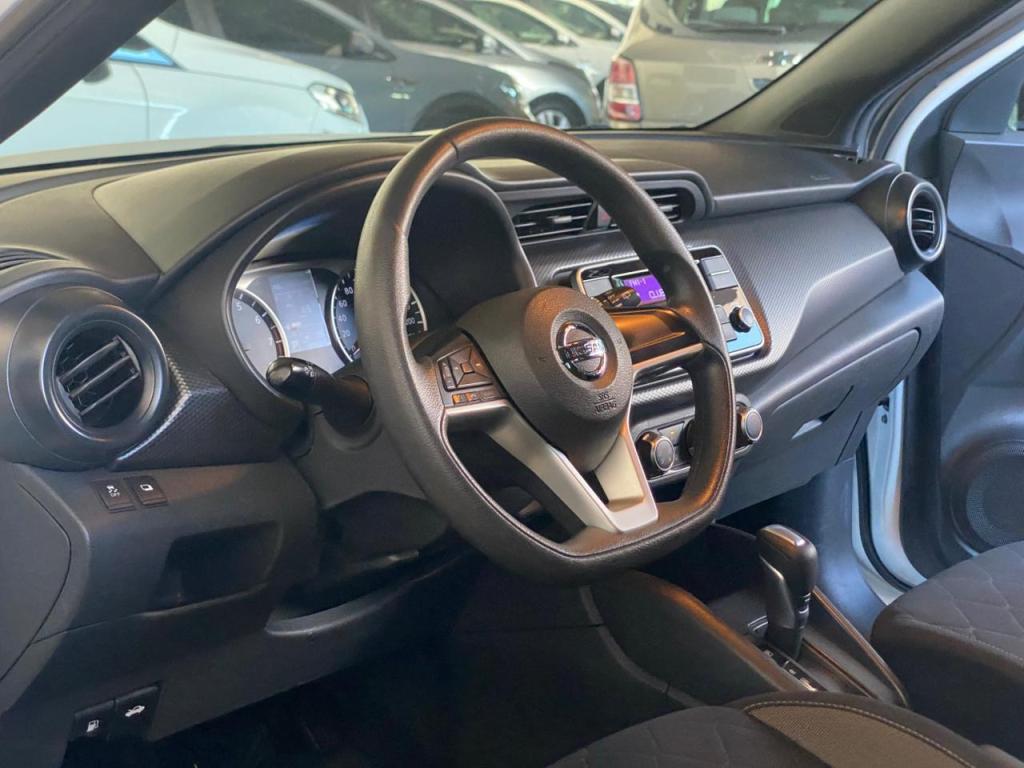 NISSAN Kicks - Foto