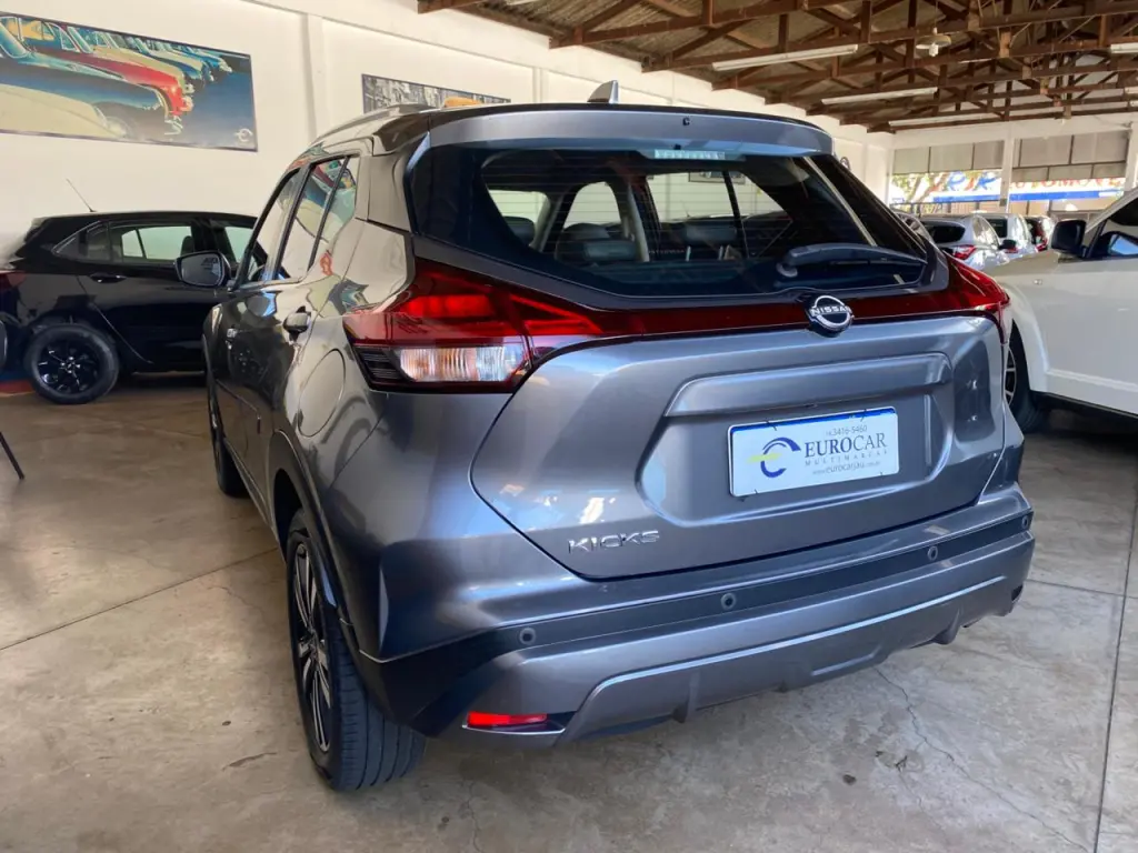 NISSAN Kicks - Foto