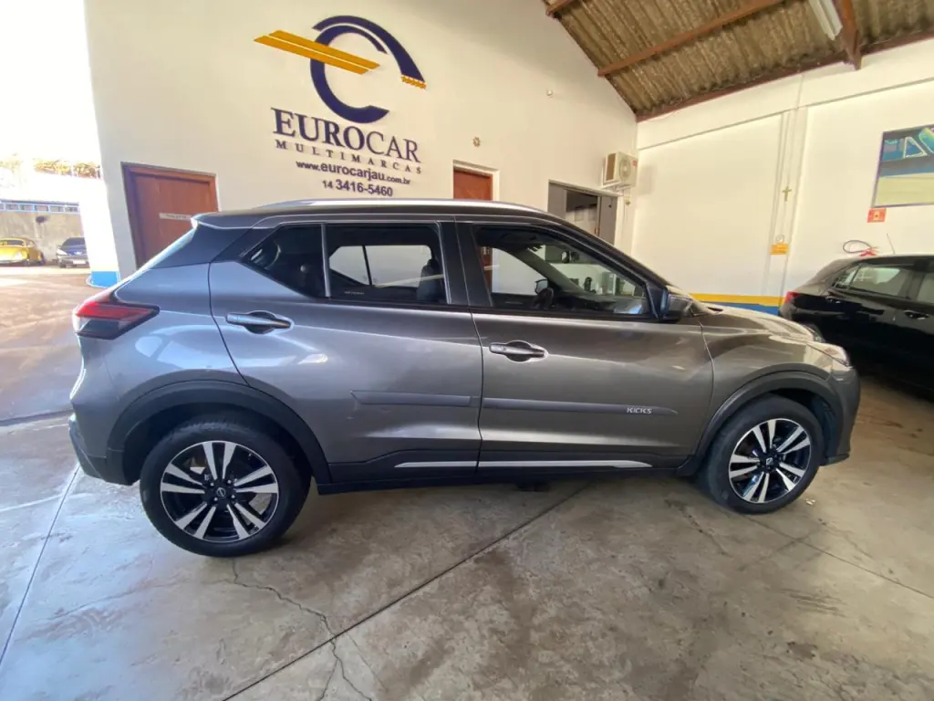 NISSAN Kicks - Foto