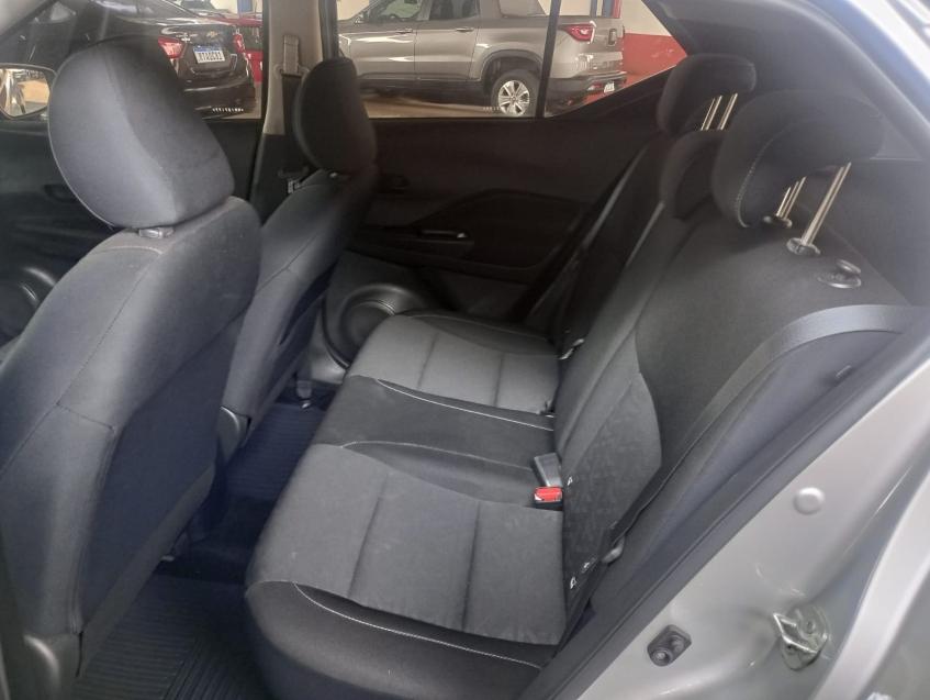 NISSAN Kicks - Foto