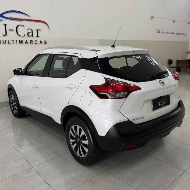 NISSAN Kicks - Foto