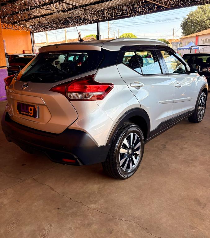 NISSAN Kicks - Foto