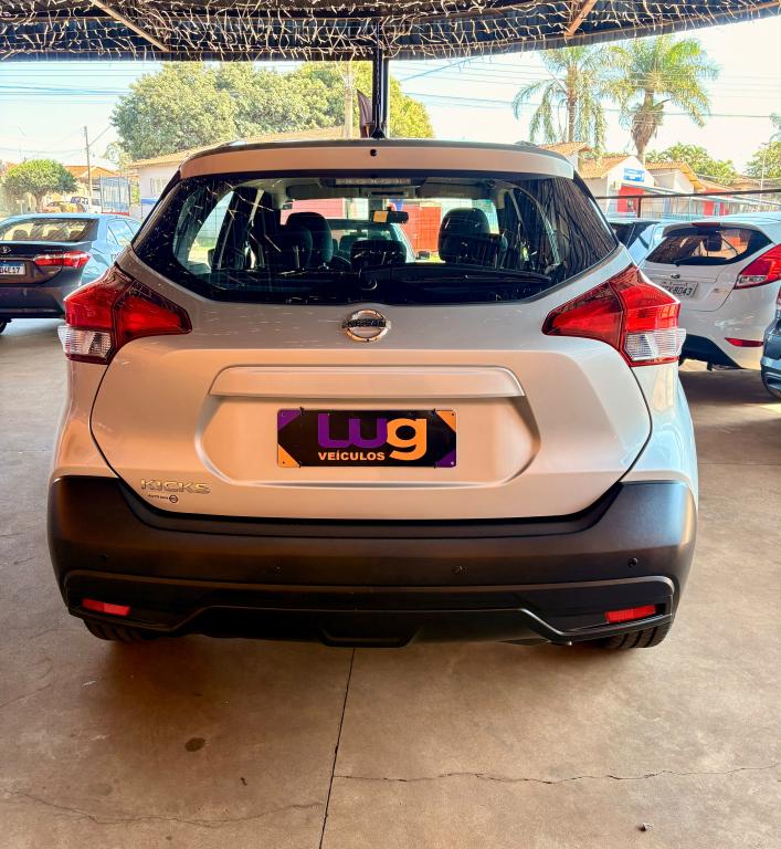 NISSAN Kicks - Foto