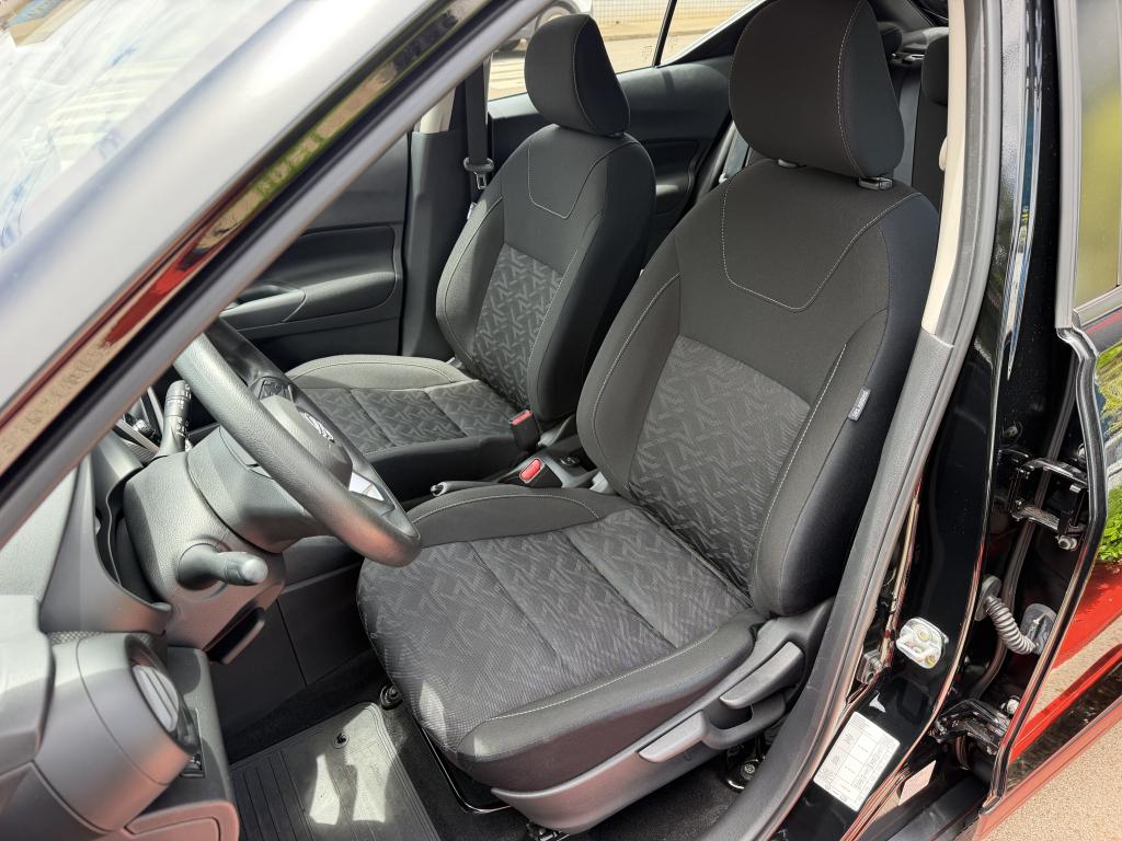 NISSAN Kicks - Foto