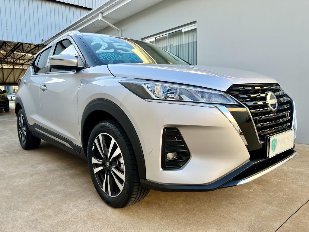 NISSAN Kicks Play - Foto