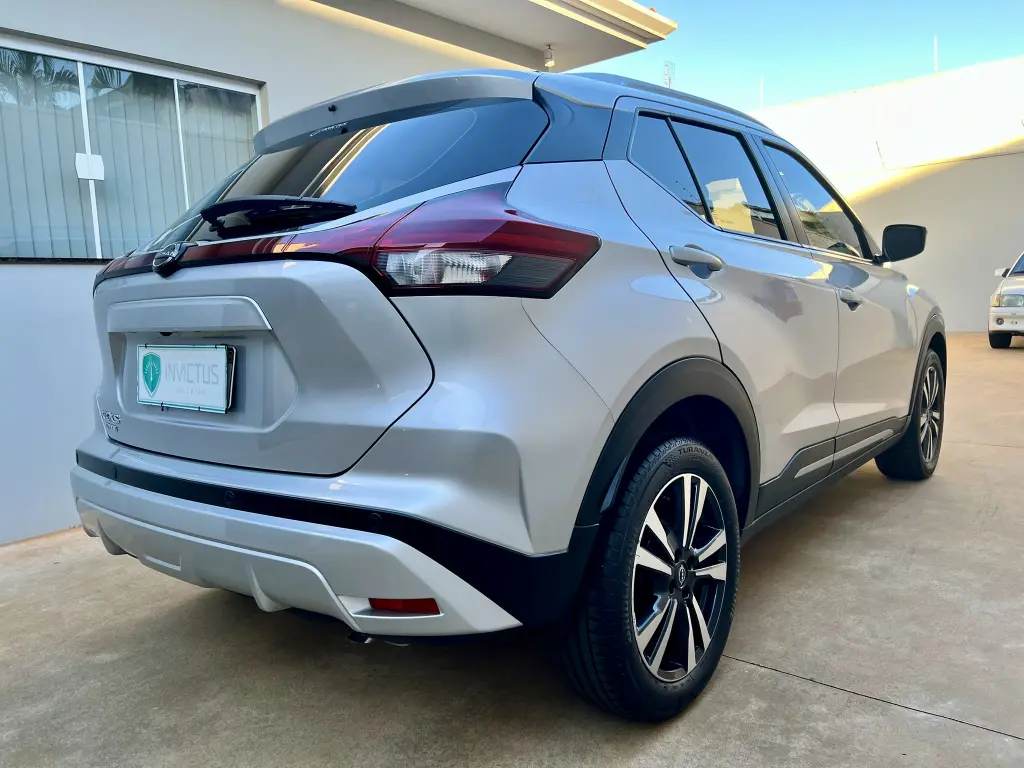 NISSAN Kicks Play - Foto