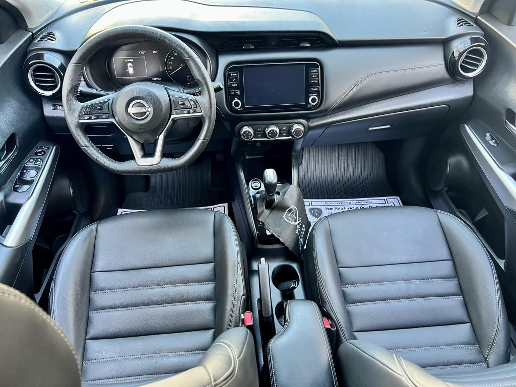 NISSAN Kicks Play - Foto