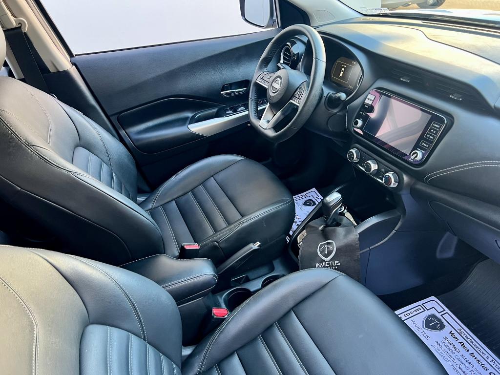 NISSAN Kicks Play - Foto