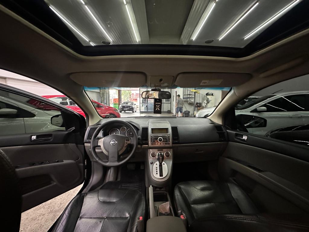 NISSAN Sentra - Foto
