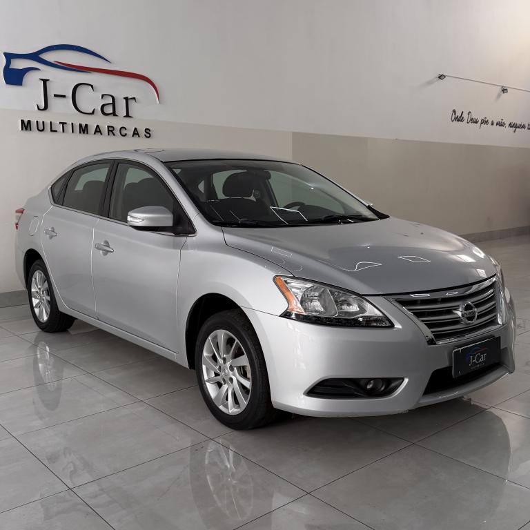 NISSAN Sentra - Foto