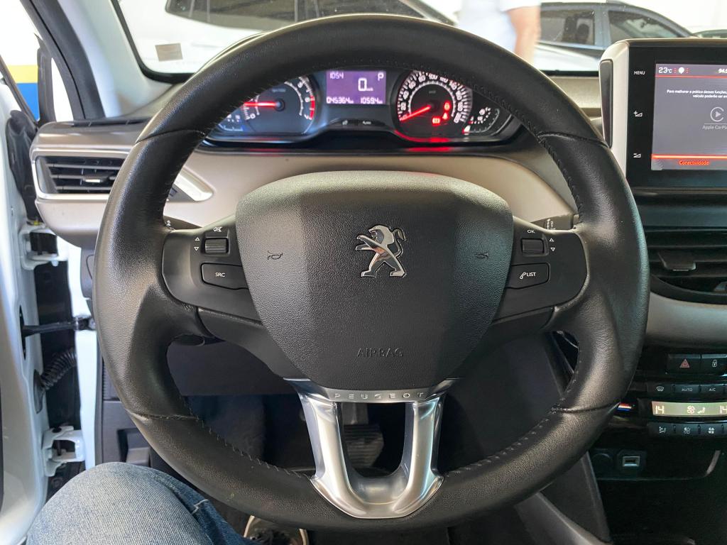PEUGEOT 2008 - Foto