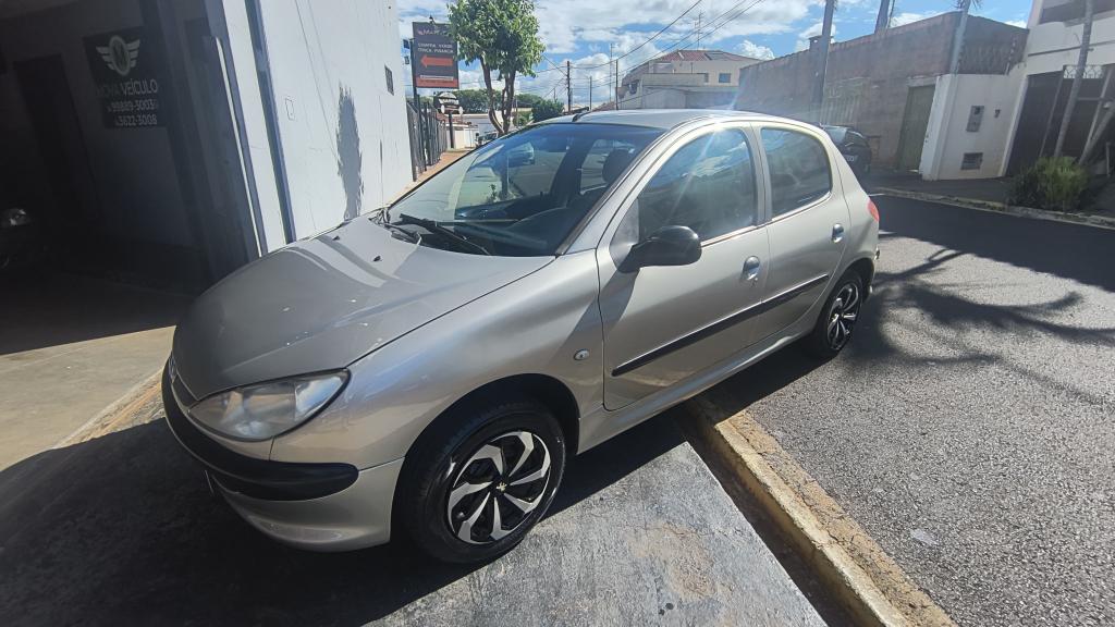 PEUGEOT 206 - Foto