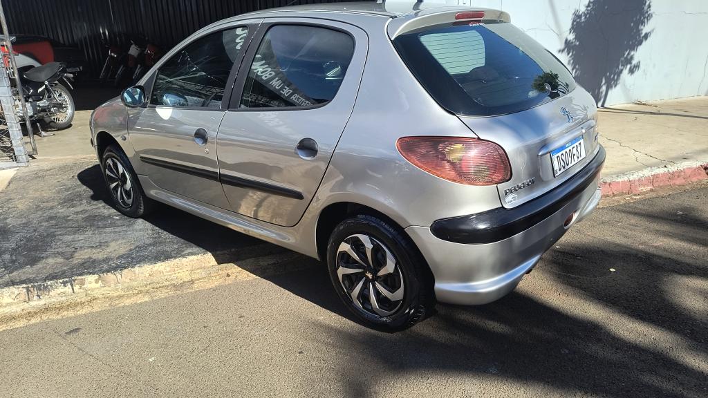 PEUGEOT 206 - Foto