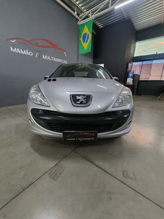 PEUGEOT 207 Hatch - Foto